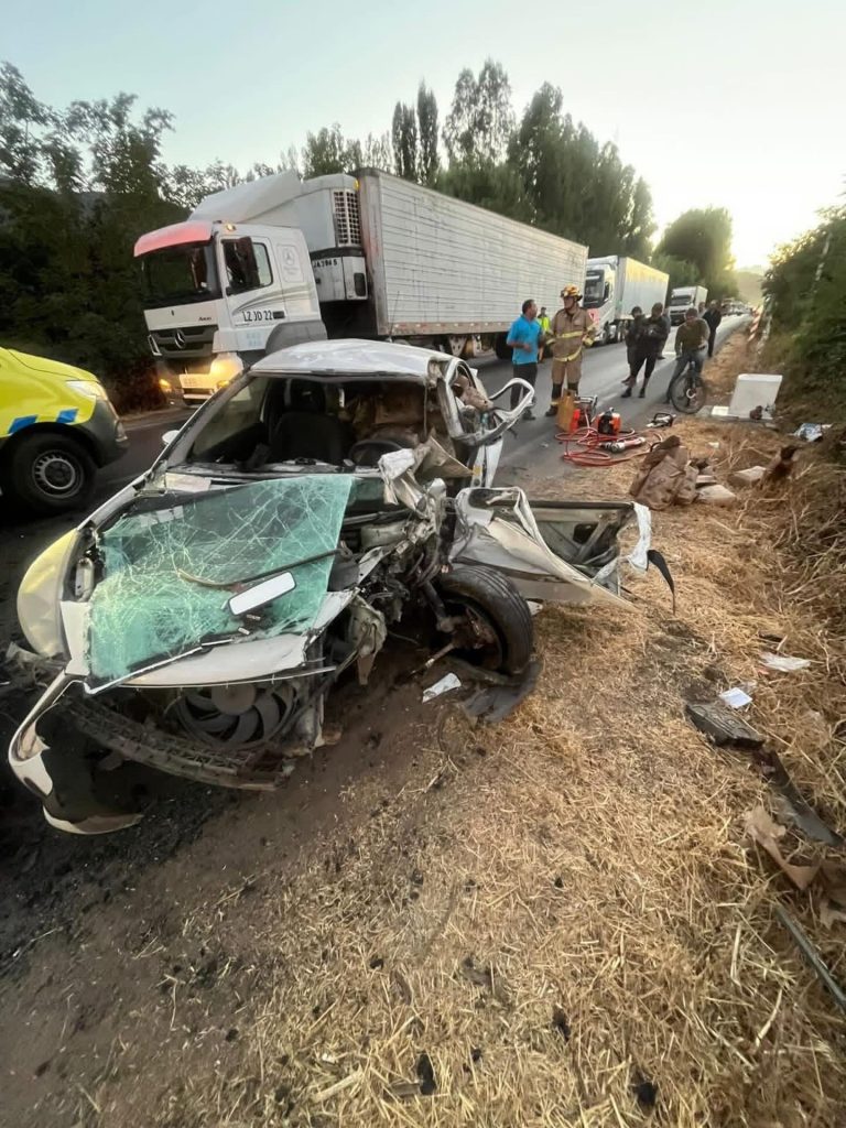 Colisión de alta energía en San Vicente deja una persona lesionada