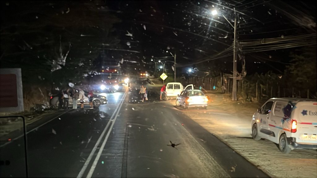 ⚠️ Tránsito parcialmente interrumpido en Carretera de la Fruta por rescate vehicular