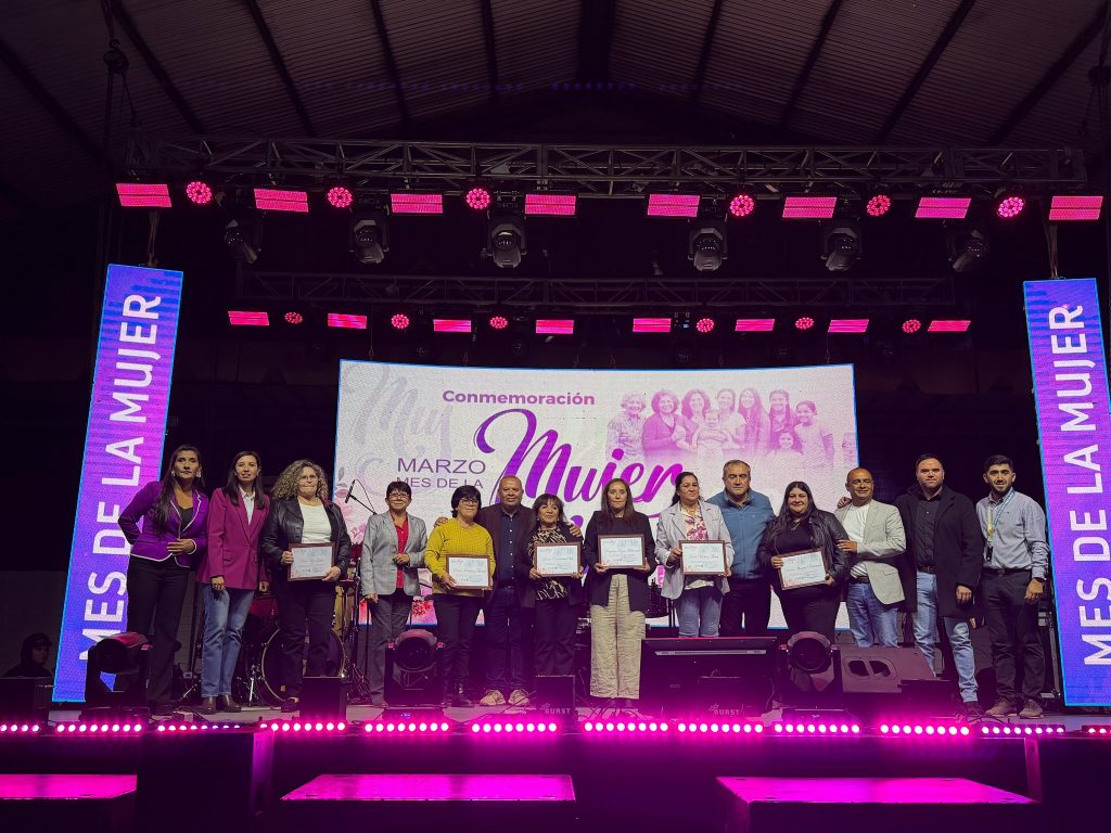 Peumo conmemoró el Mes de la Mujer con emotiva ceremonia y gran participación ciudadana