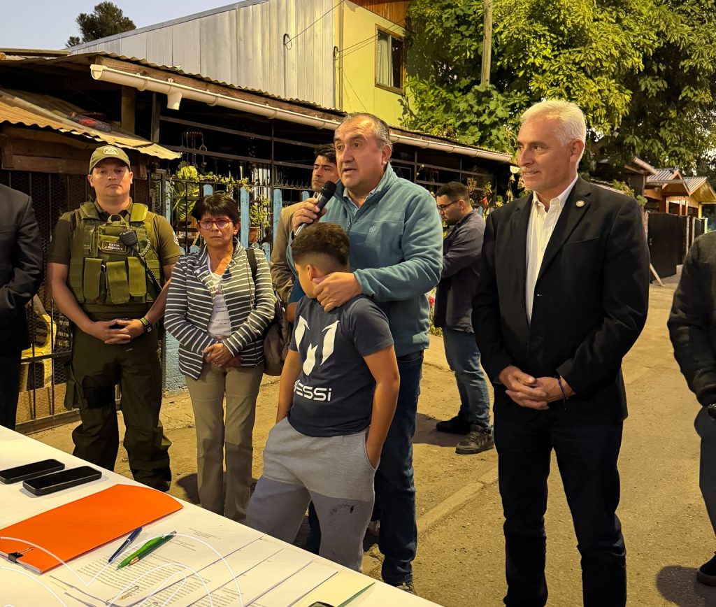 Importante avance para Peumo: firman contrato para mejoramiento de calles